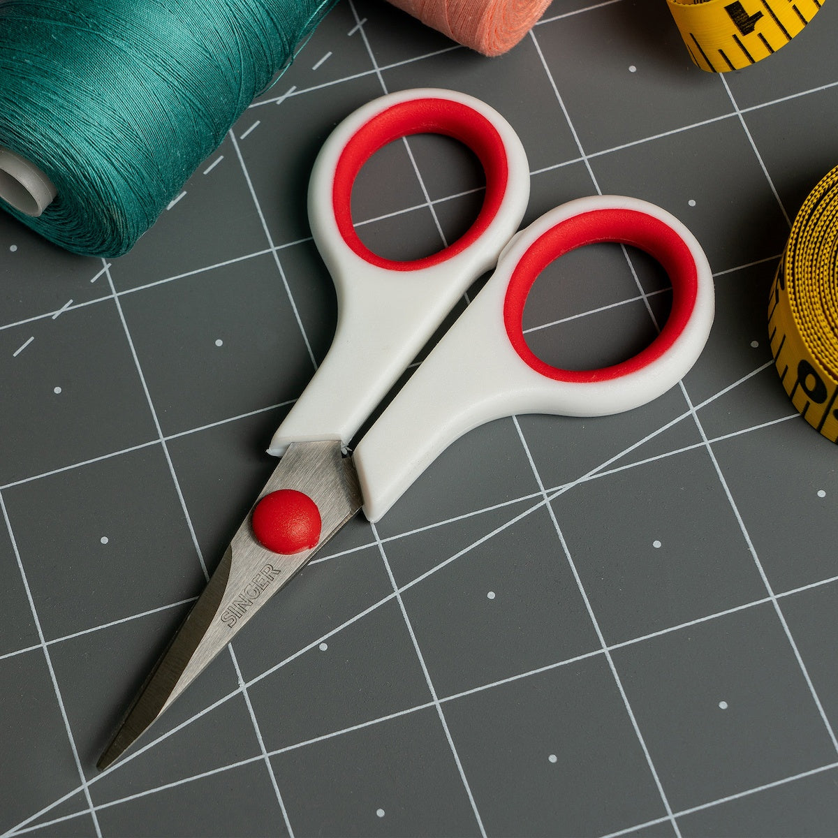 Embroidery Scissors 4.75" 