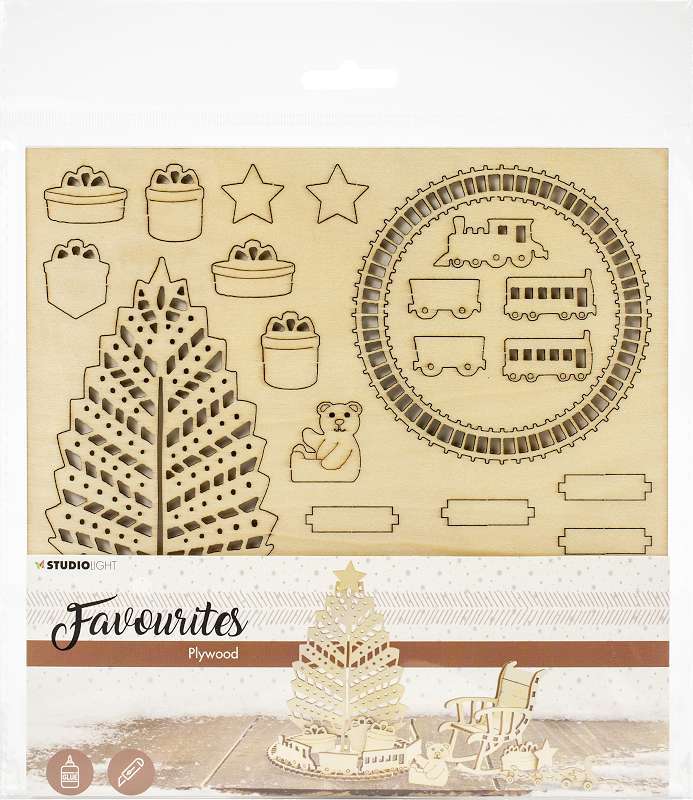 Studio Light Plywood Favourites Scenery Christmas Tree W/Train