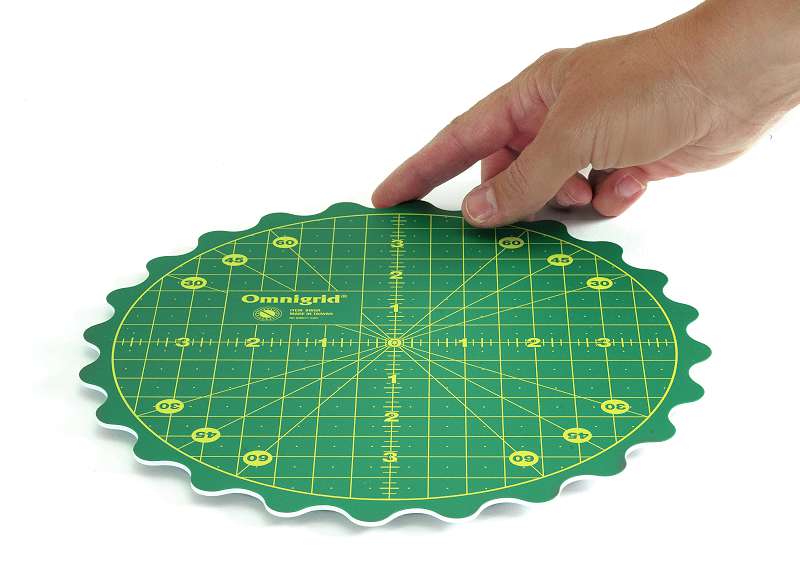 Omnigrid Rotating Cutting Mat 8" 