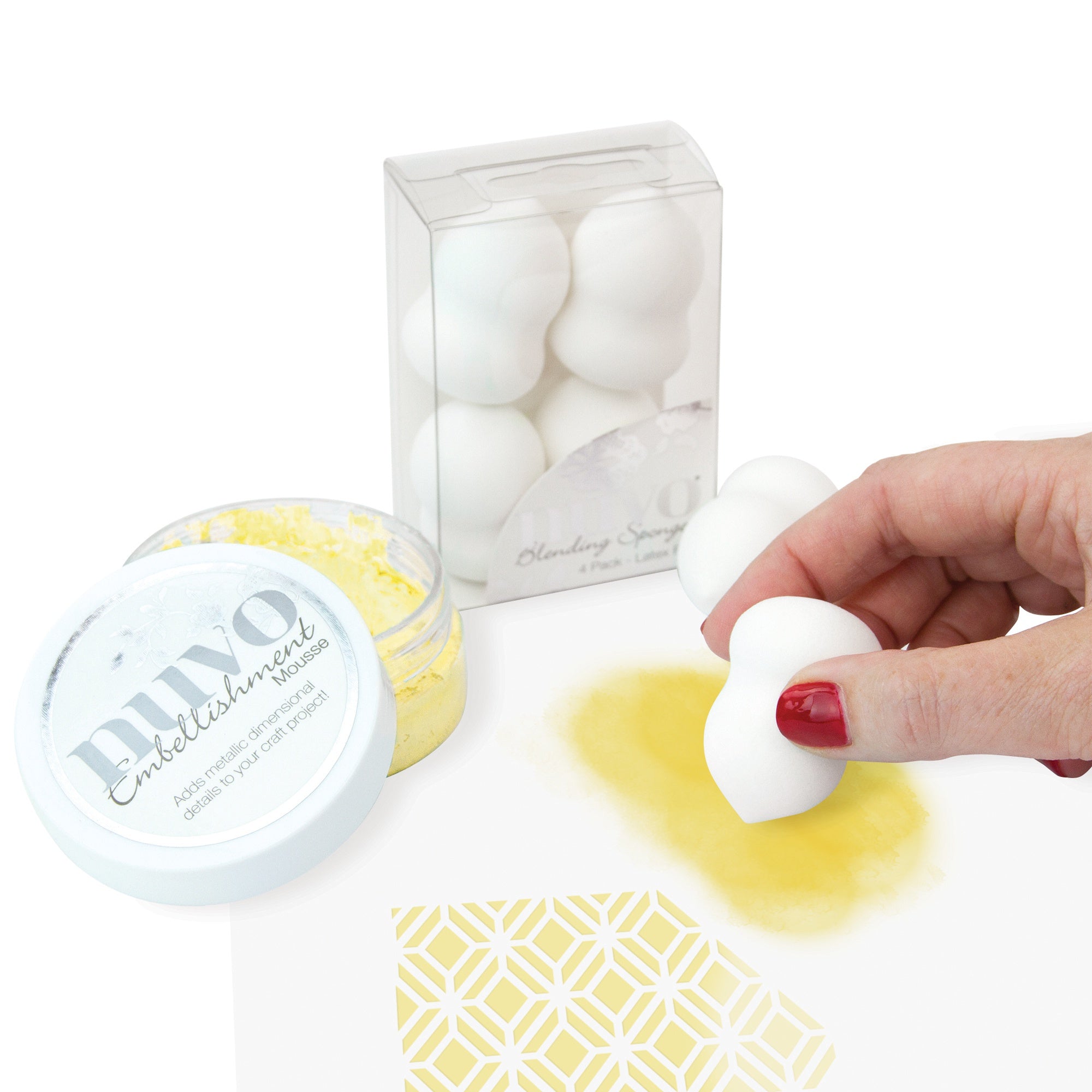 Nuvo Embellishment Mousse Custard Cream