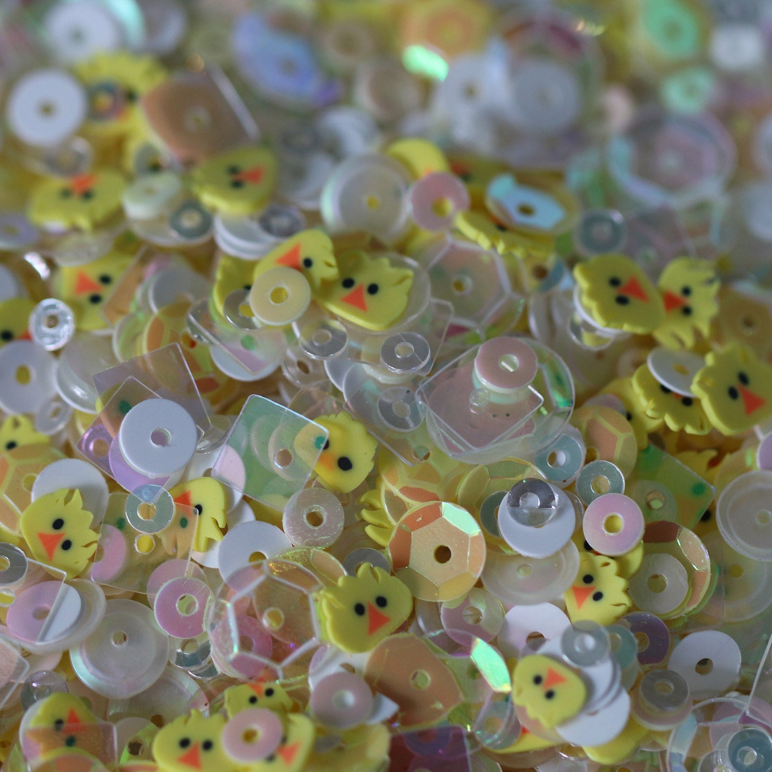 Dress My Crafts Sequins 25gms Chick Mix