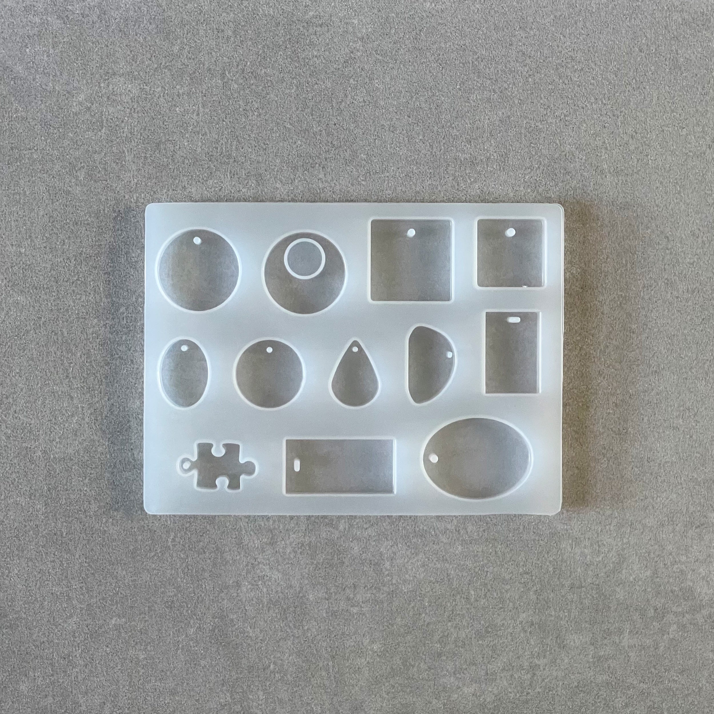 Jewelry Made By Me Essential Pendant Mold