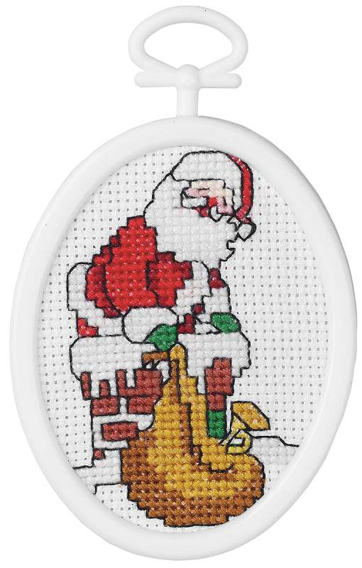 Down The Chimney Mini Counted Cross Stitch Kit 2.75" Oval 18 Count