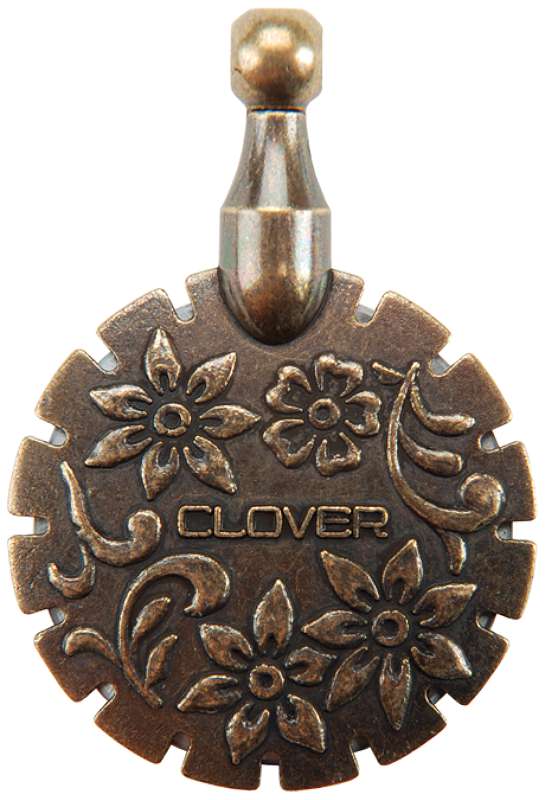 Thread Cutter Pendant Antique Gold