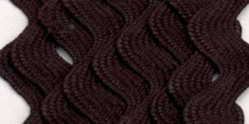 Medium Rickrack 1/2"X2-1/2yd Black