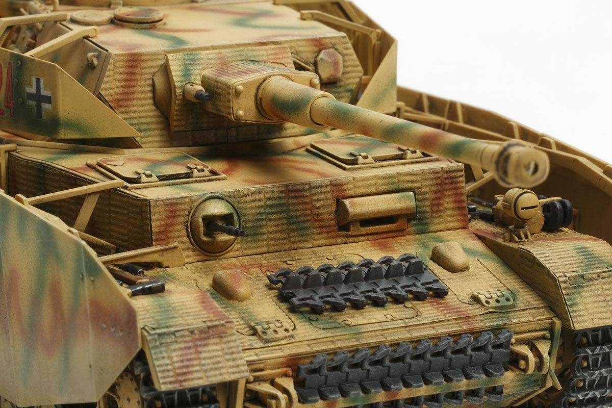 1/48 German Pz IV Ausf H Late Production Tank